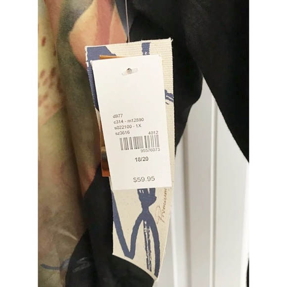 NWT 🎨 Seven7 by Bruno Magli Watercolor Floral Long Sleeve Top – Size 18/20 🎨 - Picture 4 of 6